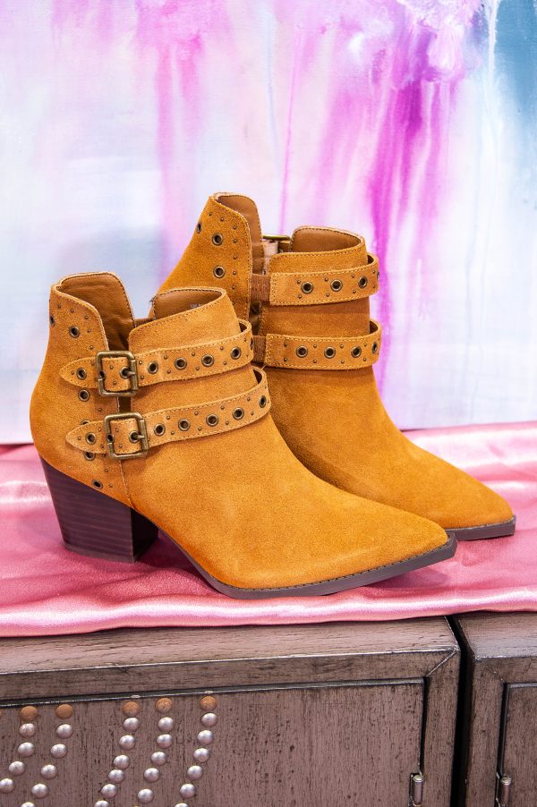 Elsa Leather Ankle Boot in Tan Hot on Sale