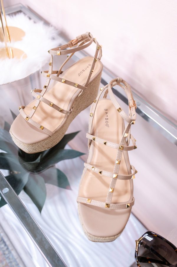 A Date With Destiny Nude Gold Studded Espadrille Wedge Sandals - SHO2541NU Fashion